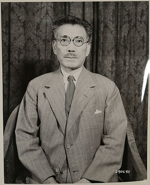 Toshio Shiratori
